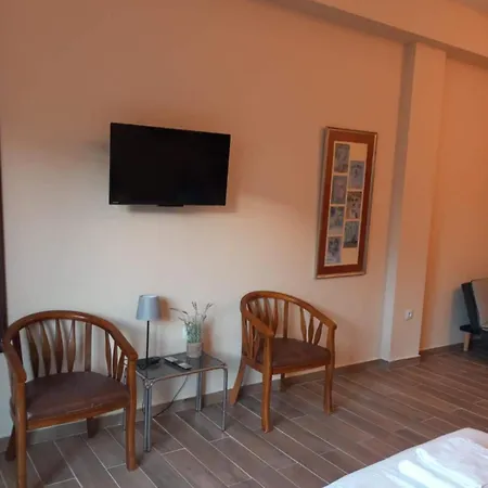 Modern Flat In Town Center! Apartmán Kiáton